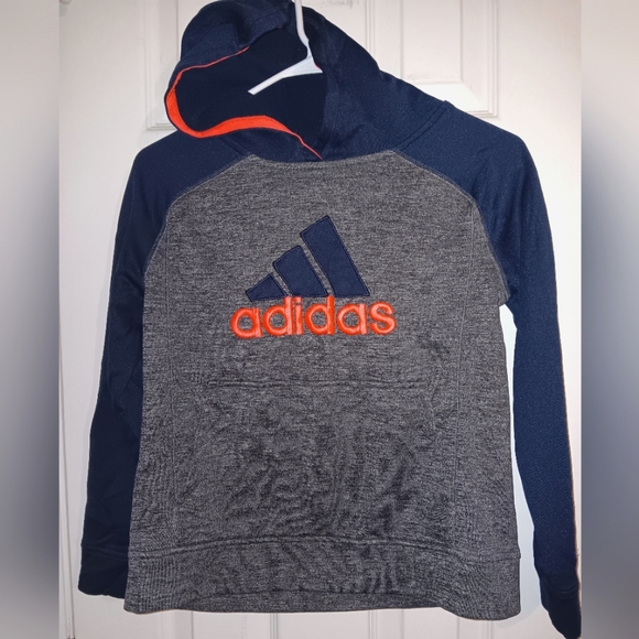 Adidas hoody - Picture 1 of 8